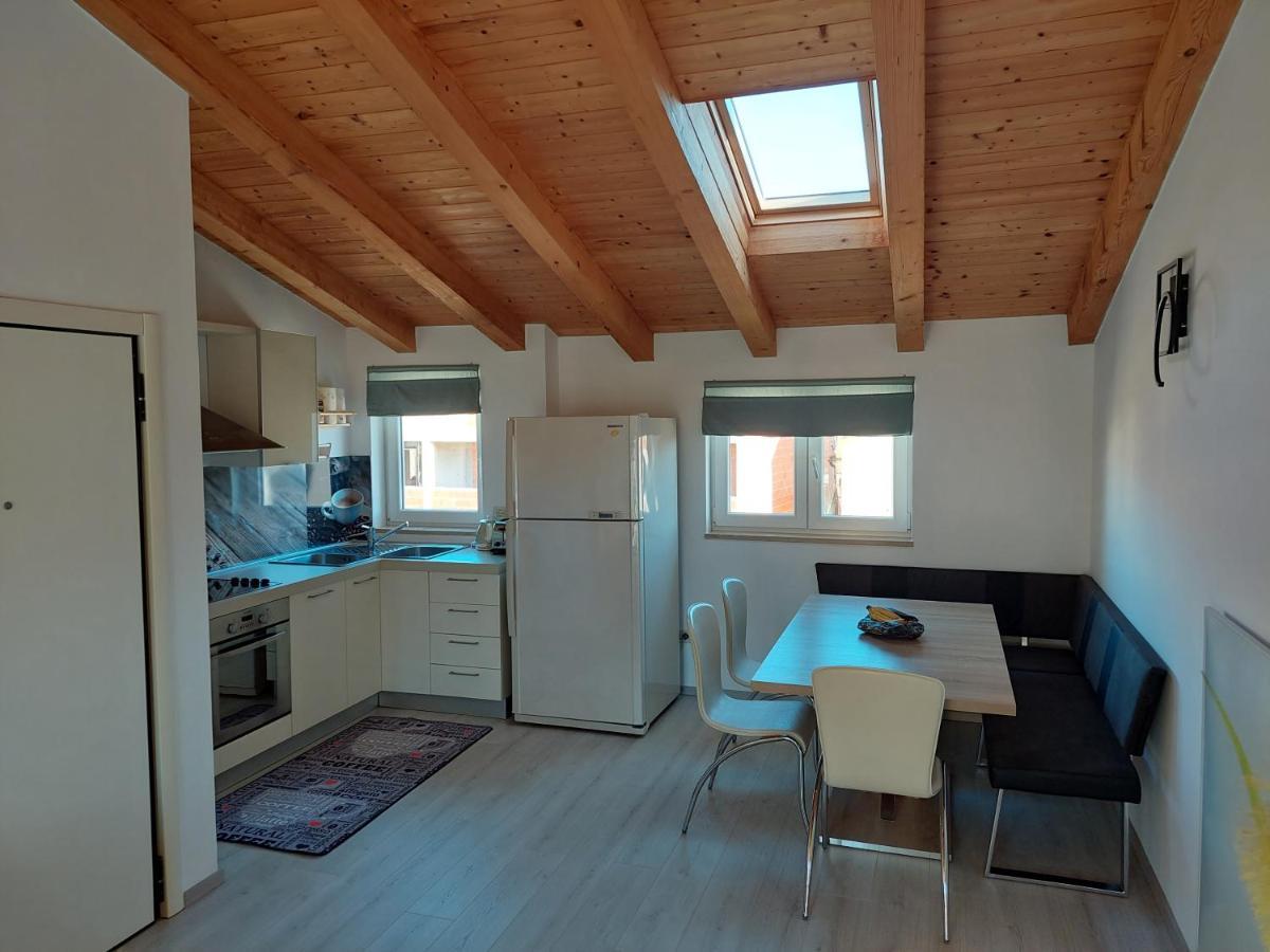 פונטנה Apartment Julia מראה חיצוני תמונה